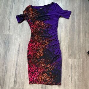 Jones New York Floral Ruched Sheath Dress Purple Pink Black Size 6 Stretch Lined